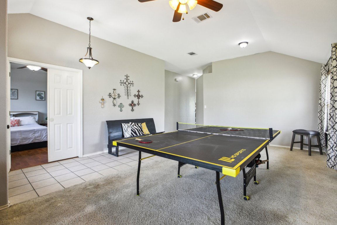 401 Rio Grande Avenue , Hutto, TX, 78634 | 5000636 | Realty Texas LLC