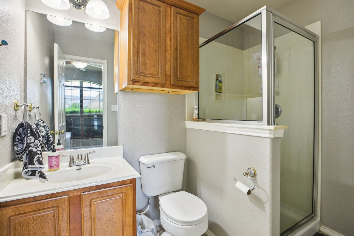 401 Rio Grande Avenue , Hutto, TX, 78634 | 5000636 | Realty Texas LLC