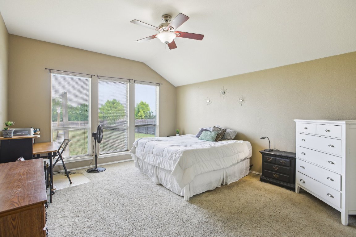 401 Rio Grande Avenue , Hutto, TX, 78634 | 5000636 | Realty Texas LLC