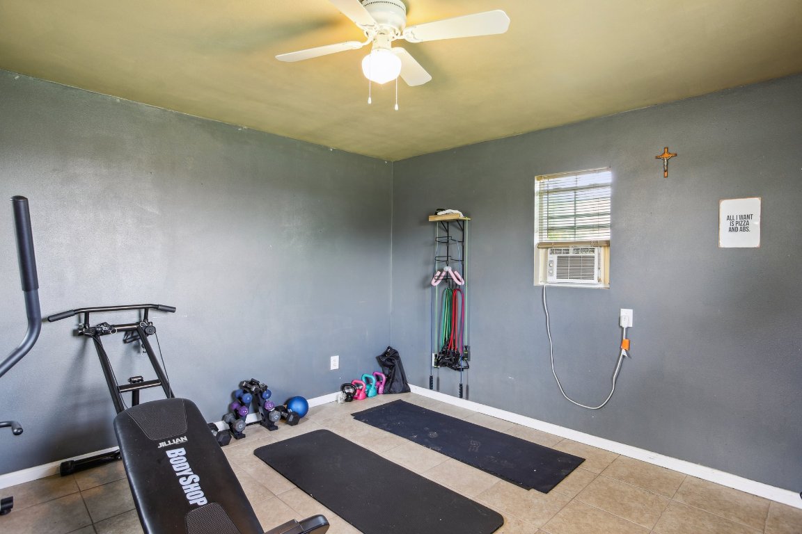 401 Rio Grande Avenue , Hutto, TX, 78634 | 5000636 | Realty Texas LLC