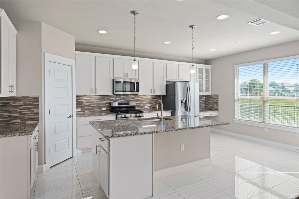 9305 McKnight Loop 4 , Austin, TX, 78717 | 5839033 | Realty Texas LLC