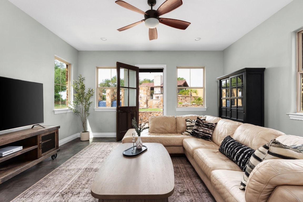 1013 Drifting Wind Run , Dripping Springs, TX, 78620 | 5776974 | Realty Texas LLC