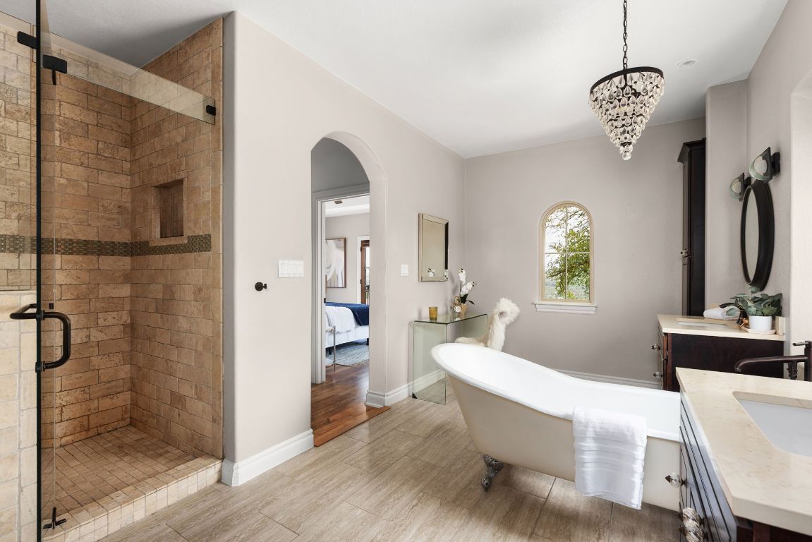 1013 Drifting Wind Run , Dripping Springs, TX, 78620 | 5776974 | Realty Texas LLC