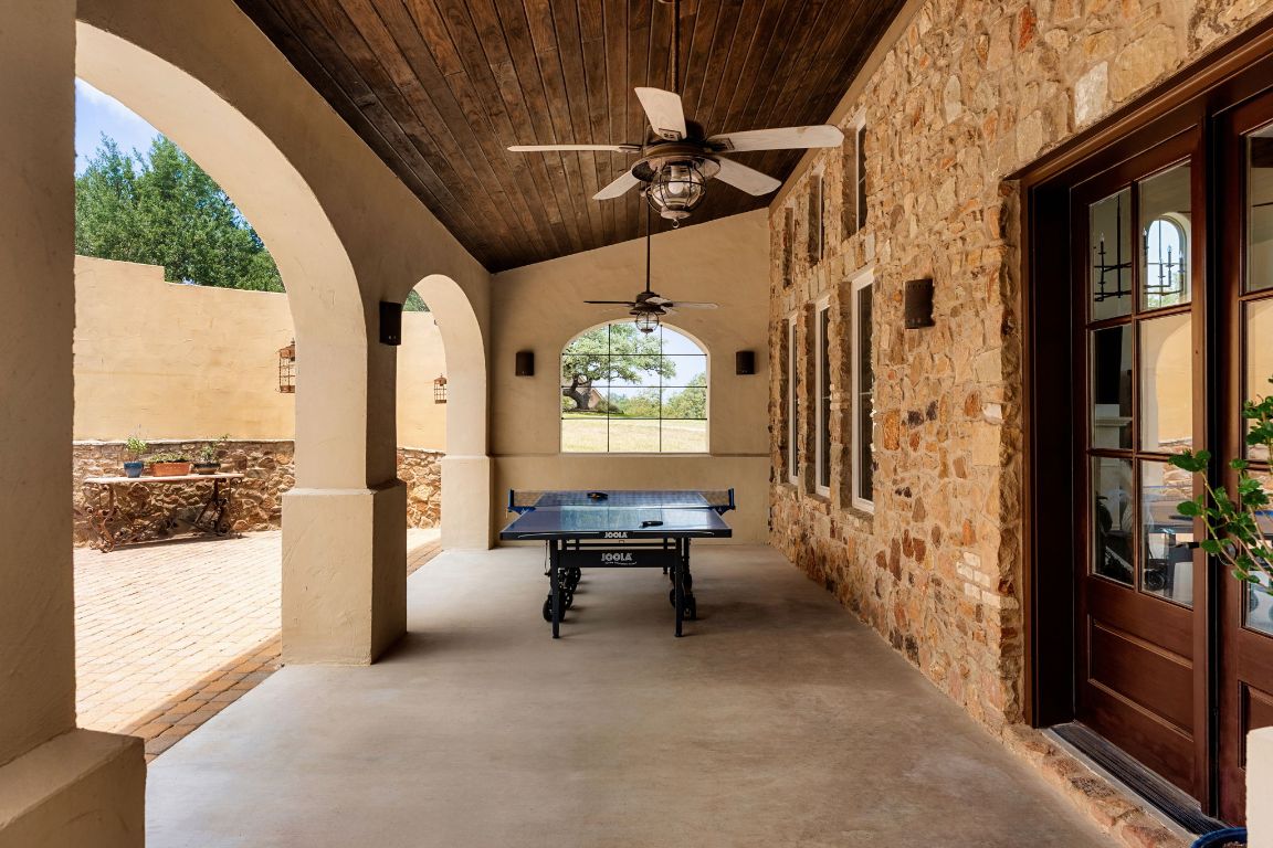 1013 Drifting Wind Run , Dripping Springs, TX, 78620 | 5776974 | Realty Texas LLC