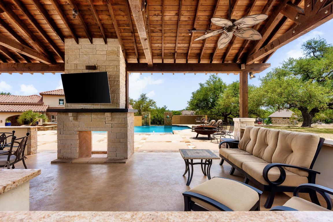 1013 Drifting Wind Run , Dripping Springs, TX, 78620 | 5776974 | Realty Texas LLC