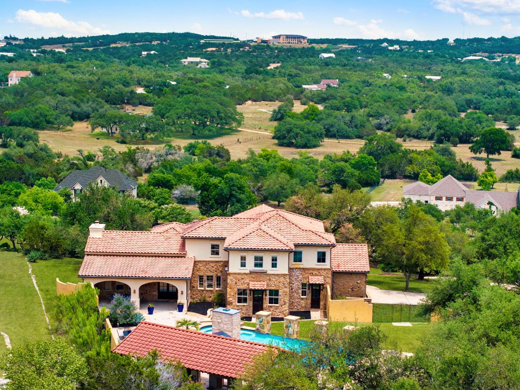 1013 Drifting Wind Run , Dripping Springs, TX, 78620 | 5776974 | Realty Texas LLC