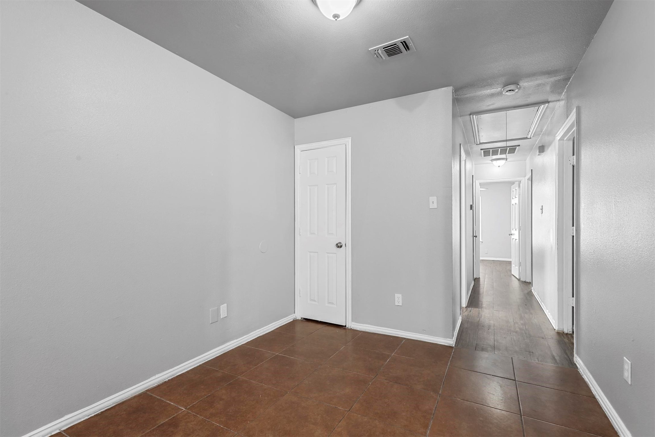 4966 Willie Street , Fort Worth, TX, 76105 | 20952281 | Realty Texas LLC