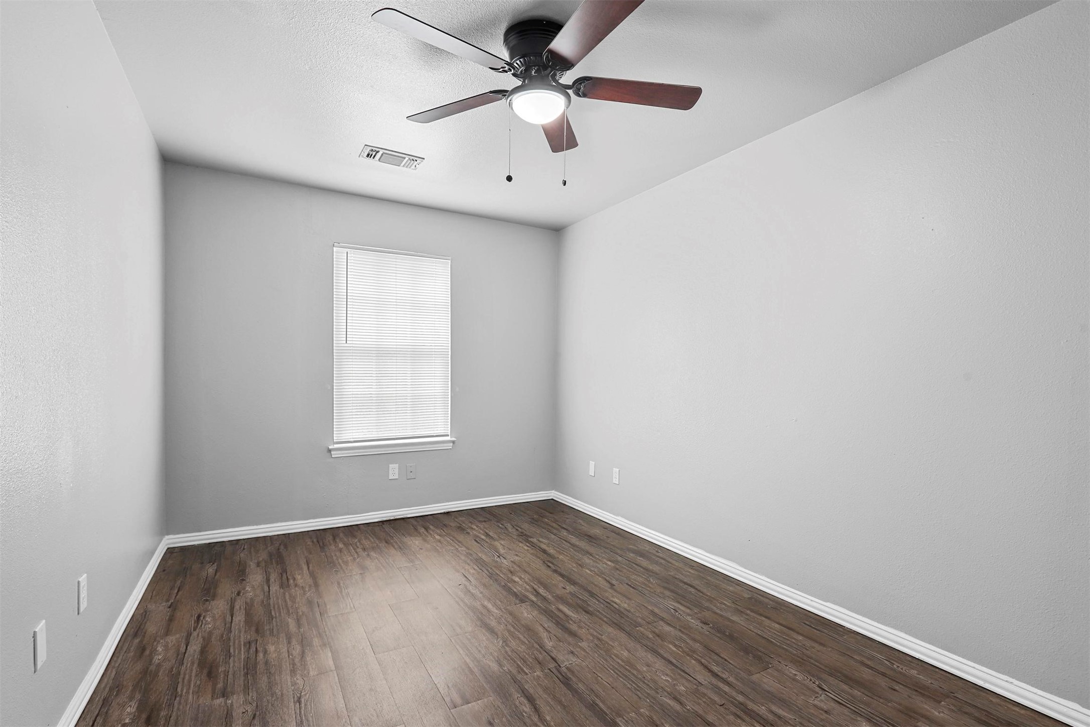 4966 Willie Street , Fort Worth, TX, 76105 | 20952281 | Realty Texas LLC