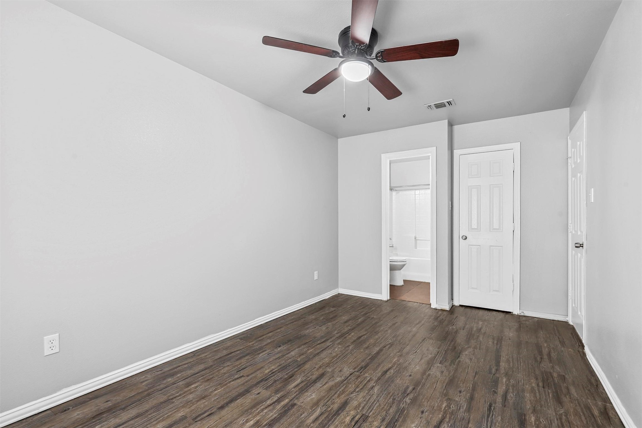 4966 Willie Street , Fort Worth, TX, 76105 | 20952281 | Realty Texas LLC