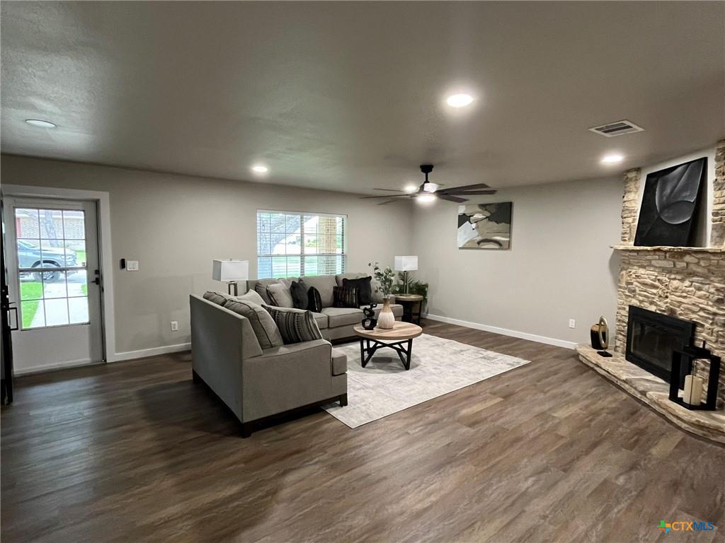 1501 Kraft Lane , New Braunfels, TX, 78130 | 4629974 | Realty Texas LLC