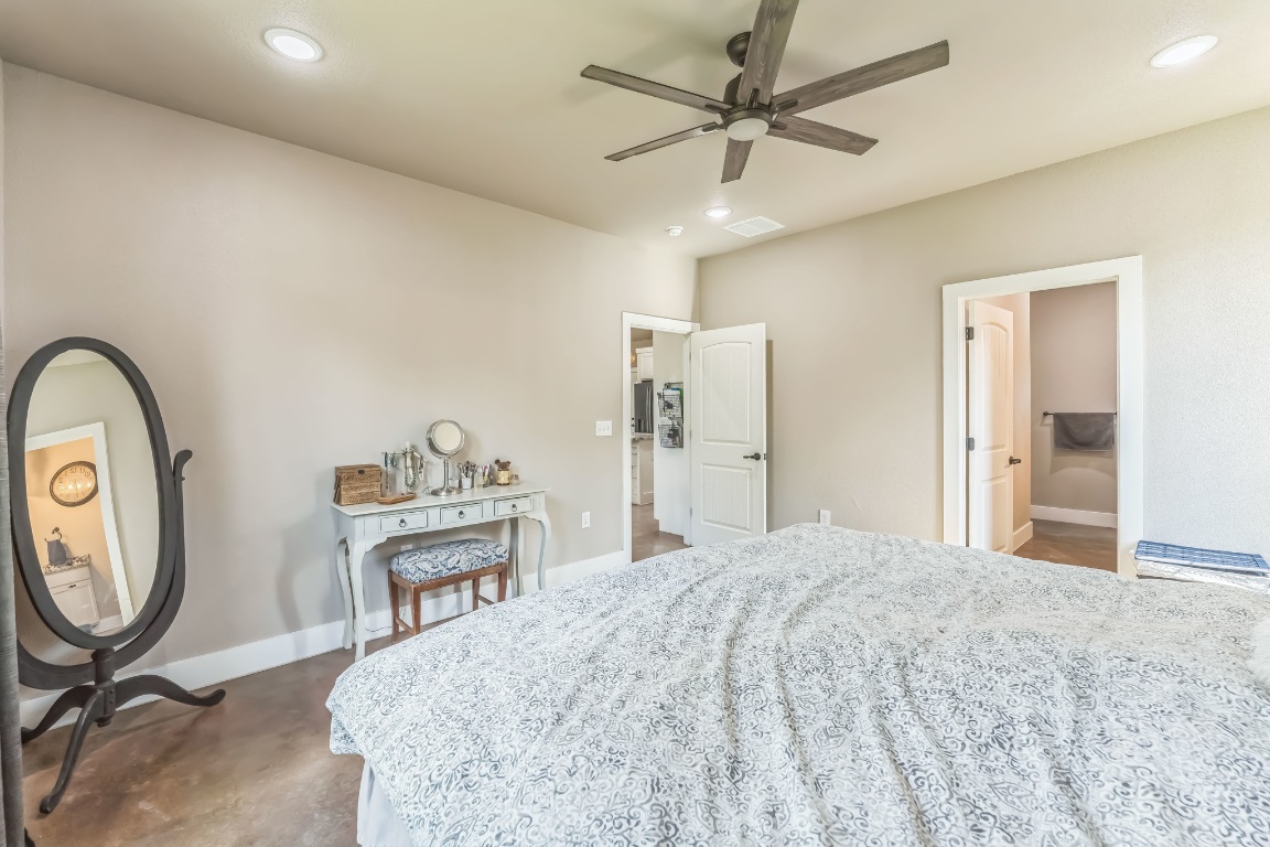 2720 County Road 466 , Elgin, TX, 78621 | 7694795 | Realty Texas LLC