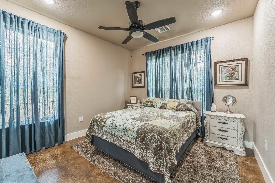 2720 County Road 466 , Elgin, TX, 78621 | 7694795 | Realty Texas LLC