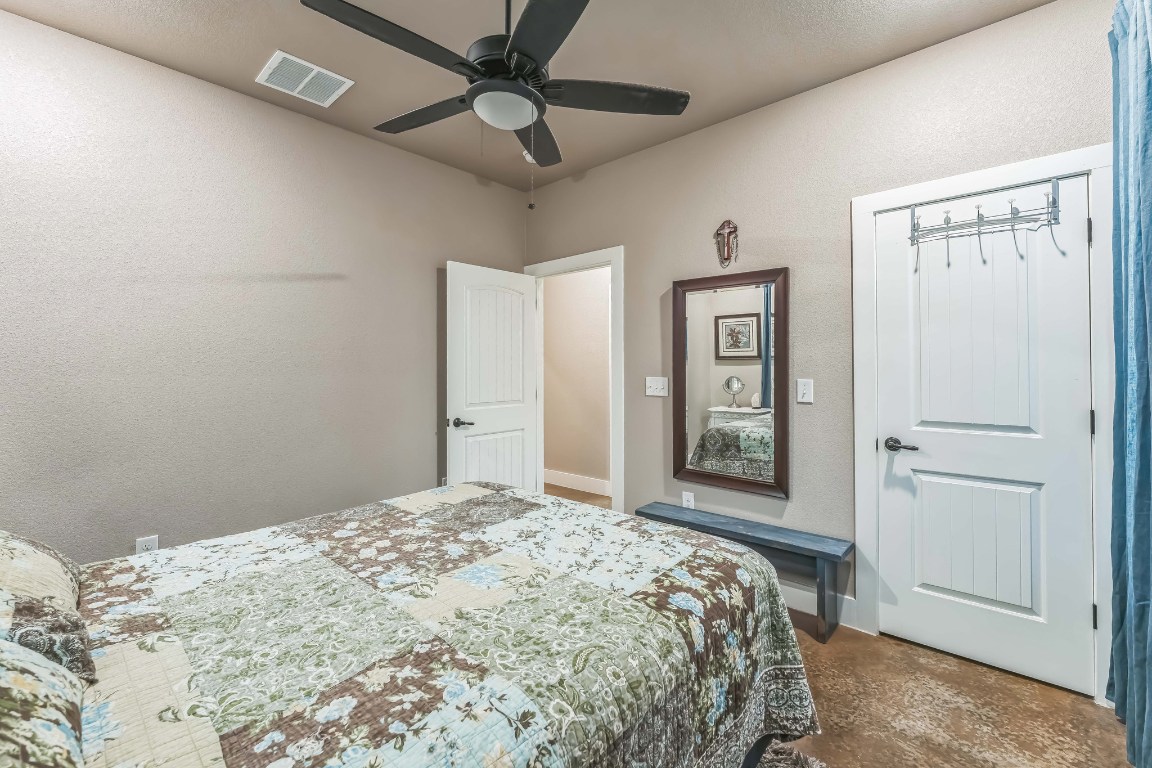 2720 County Road 466 , Elgin, TX, 78621 | 7694795 | Realty Texas LLC