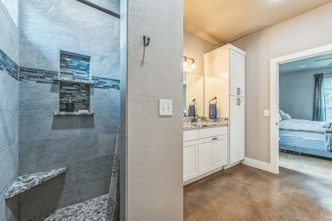 2720 County Road 466 , Elgin, TX, 78621 | 7694795 | Realty Texas LLC