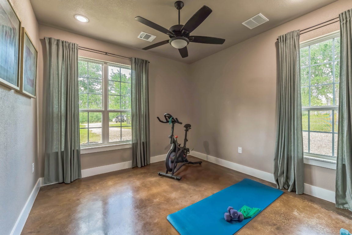 2720 County Road 466 , Elgin, TX, 78621 | 7694795 | Realty Texas LLC