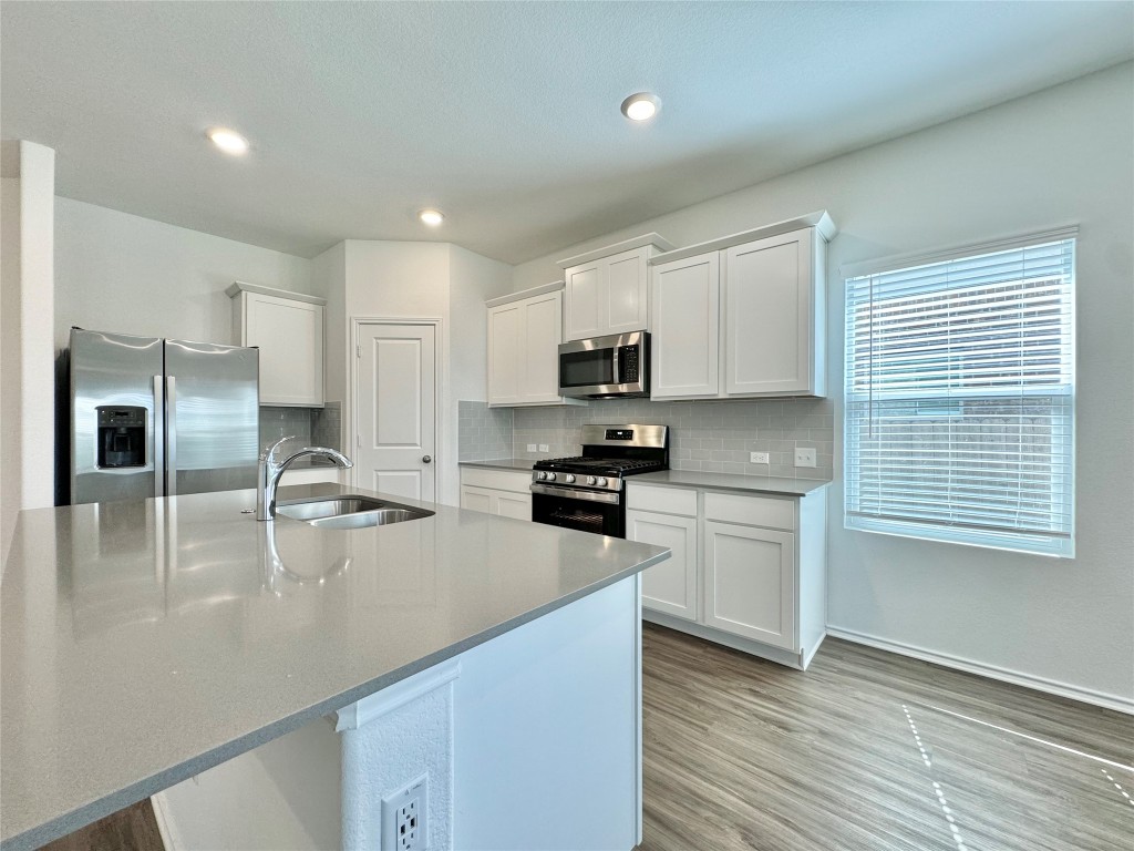1713 Devine Lake Bend , Leander, TX, 78641 | 4944267 | Realty Texas LLC