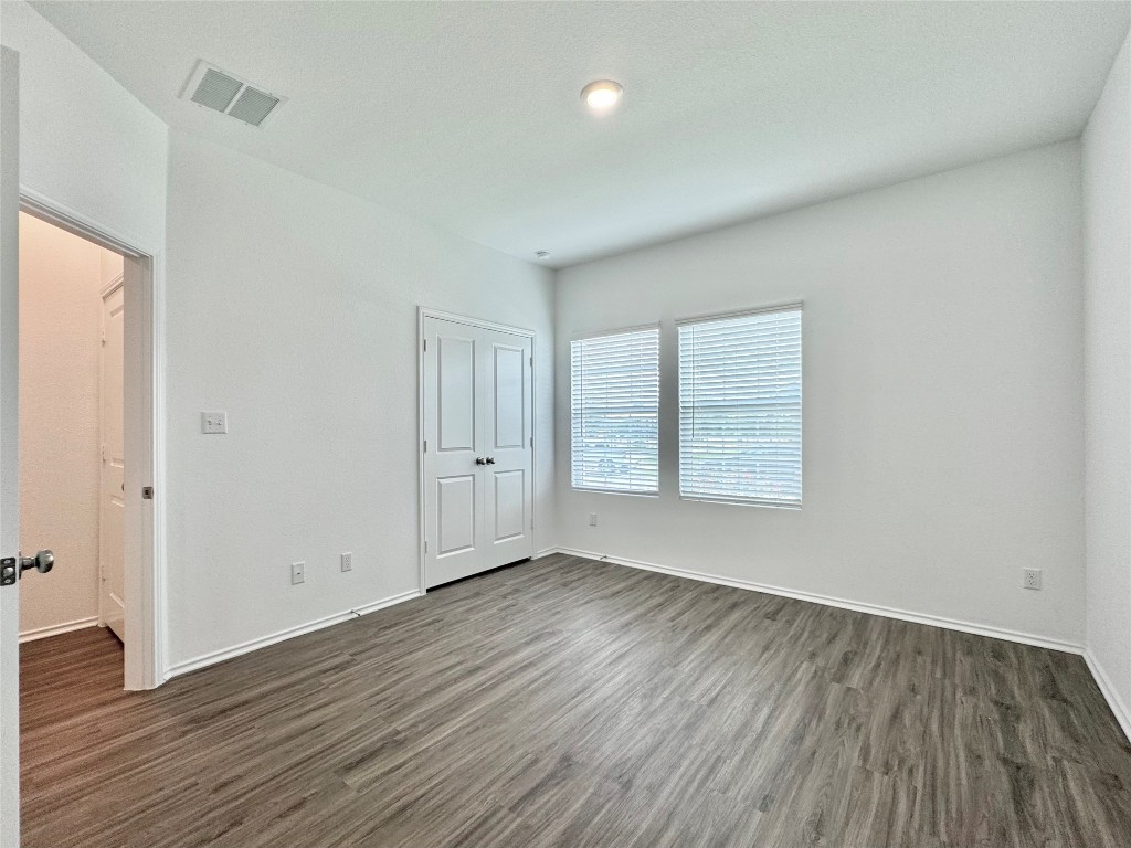 1713 Devine Lake Bend , Leander, TX, 78641 | 4944267 | Realty Texas LLC