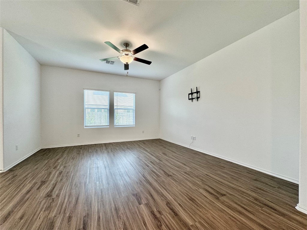 1713 Devine Lake Bend , Leander, TX, 78641 | 4944267 | Realty Texas LLC