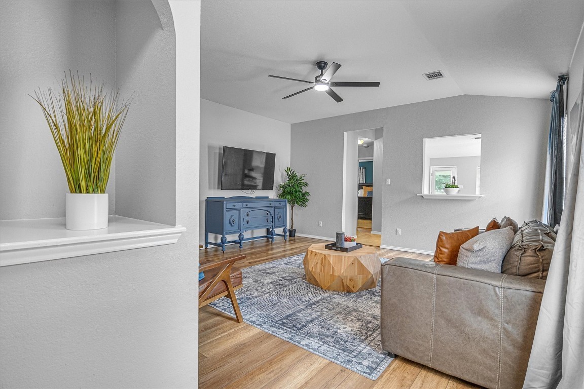 14504 Mowsbury Drive , Austin, TX, 78717 | 5709762 | Realty Texas LLC