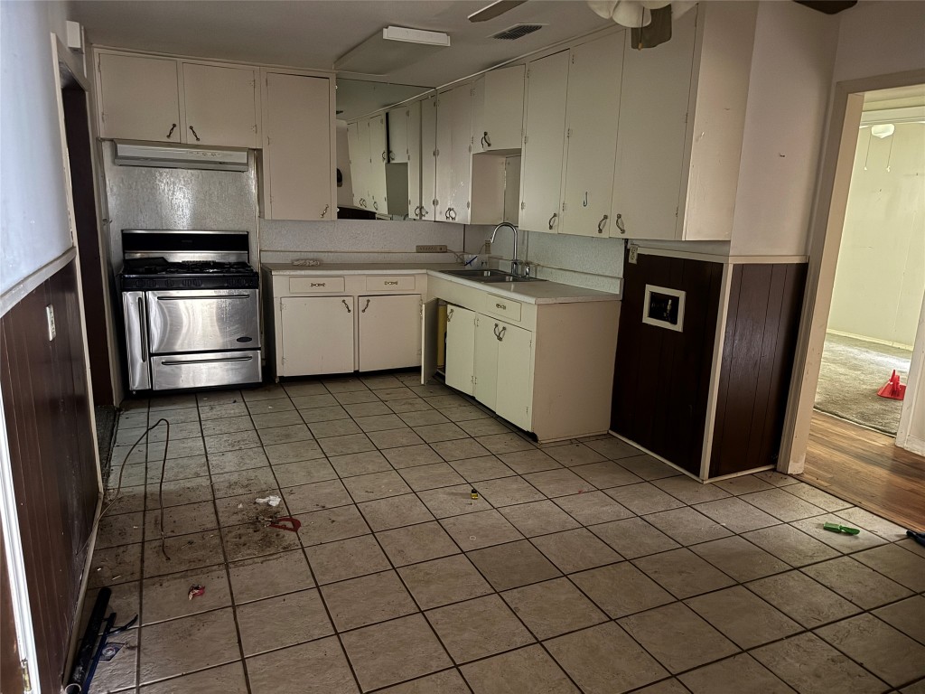 200 W Odell Street, Austin, TX, 78752 | 4986375 | Realty Texas LLC