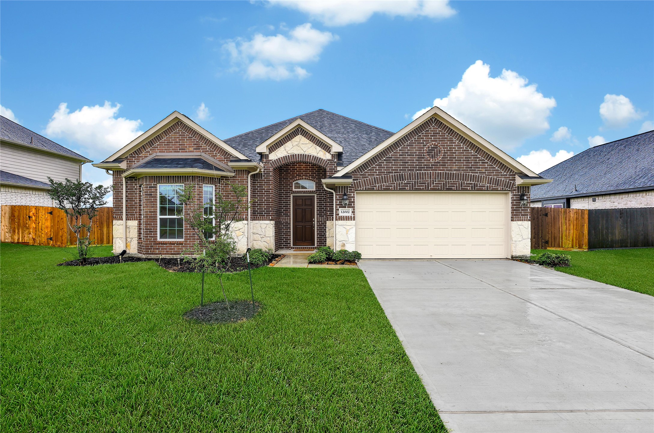 12002 Champions Forest Drive , Mont Belvieu, TX, 77535 | 79151115 | Realty Texas LLC