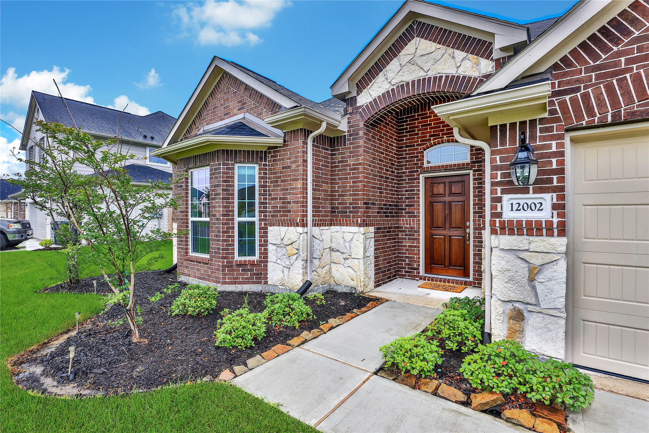 12002 Champions Forest Drive , Mont Belvieu, TX, 77535 | 79151115 | Realty Texas LLC