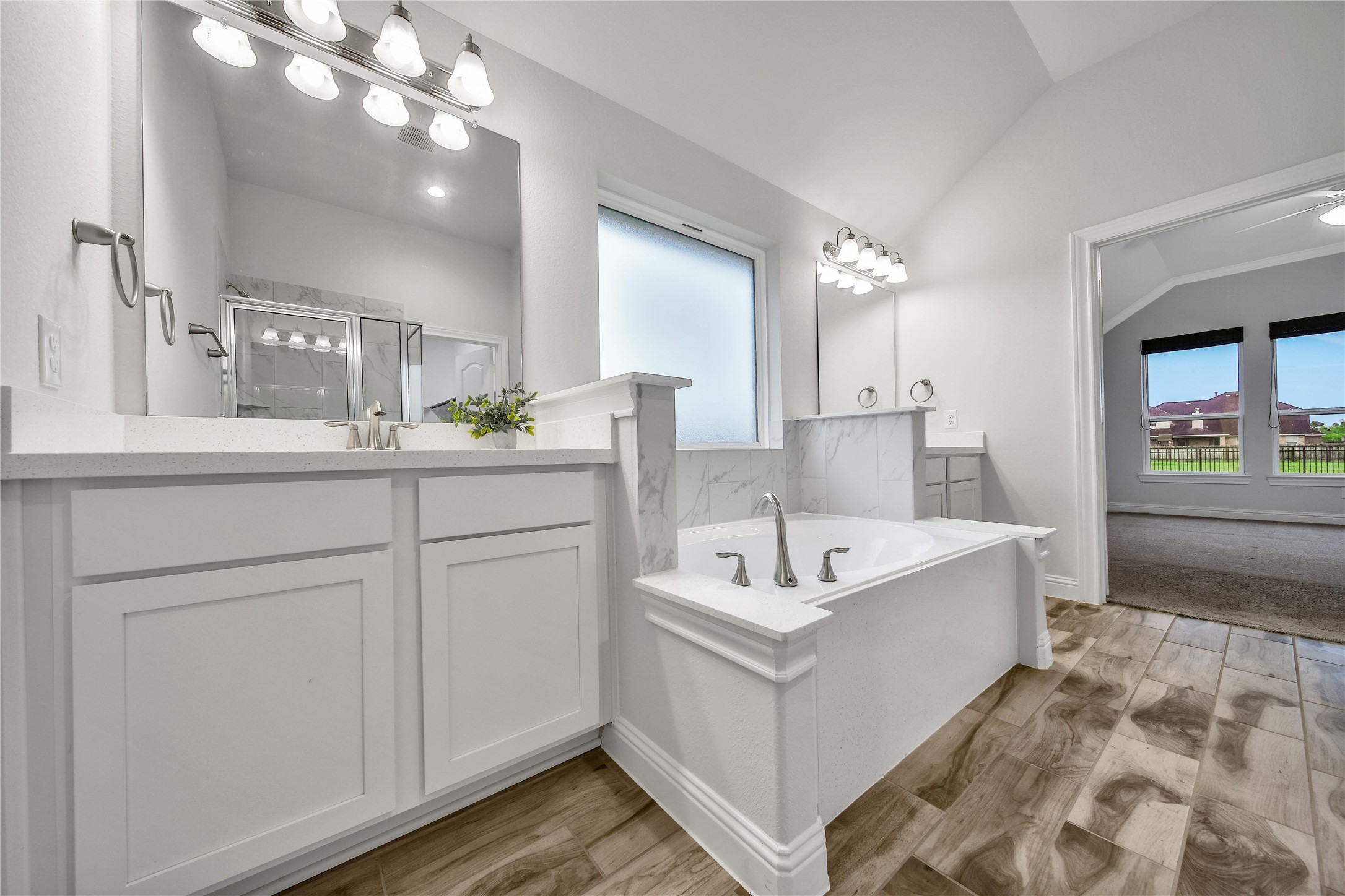 12002 Champions Forest Drive , Mont Belvieu, TX, 77535 | 79151115 | Realty Texas LLC