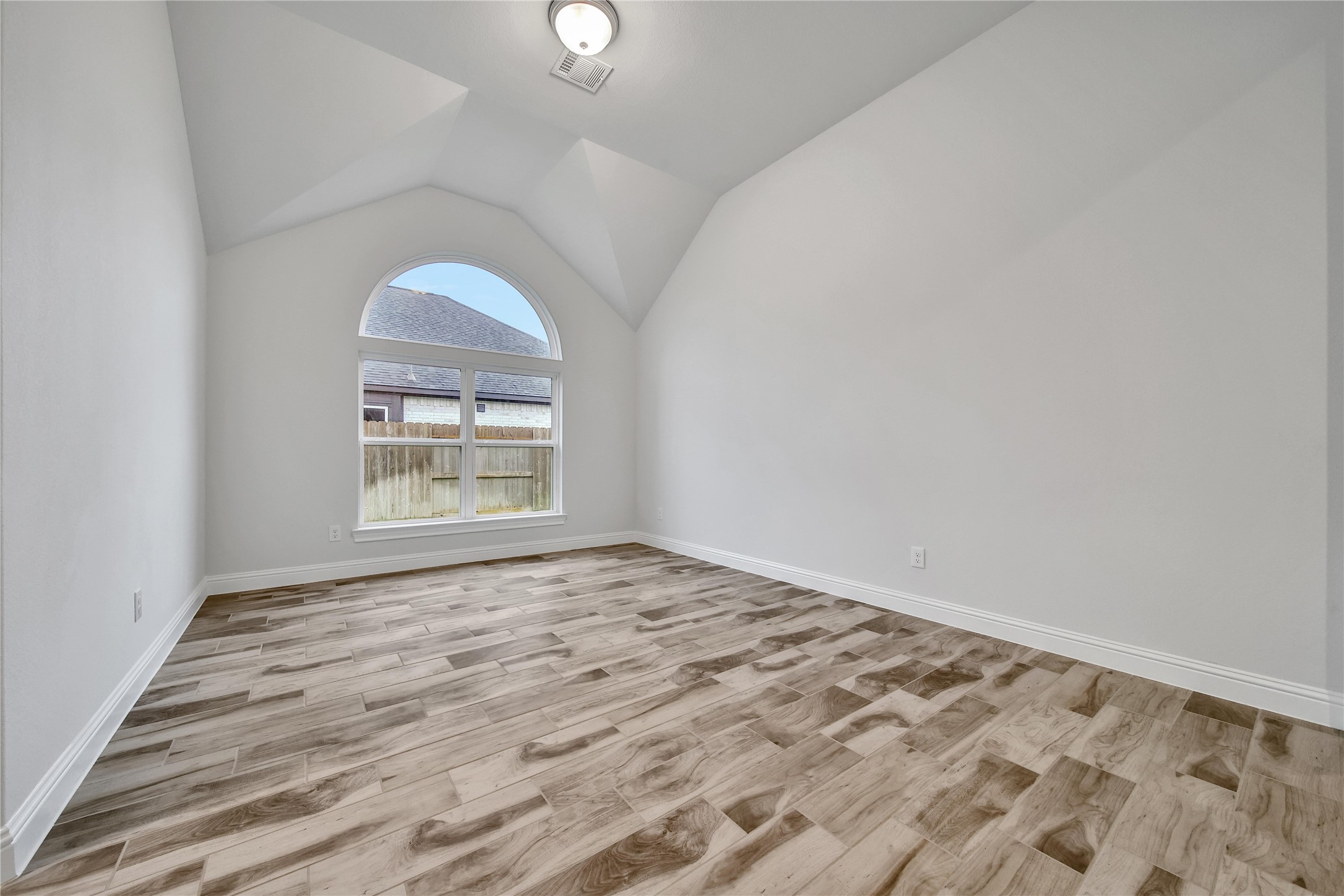 12002 Champions Forest Drive , Mont Belvieu, TX, 77535 | 79151115 | Realty Texas LLC