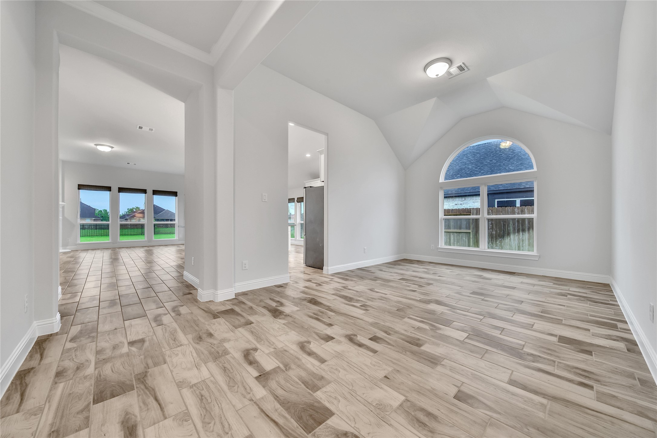 12002 Champions Forest Drive , Mont Belvieu, TX, 77535 | 79151115 | Realty Texas LLC