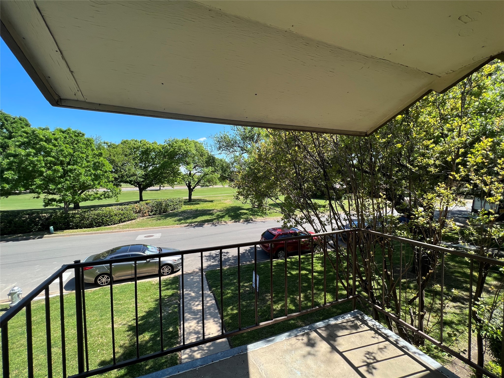 4004 Ridglea Country Club Drive , Fort Worth, TX, 76126 | 20952897 | Realty Texas LLC