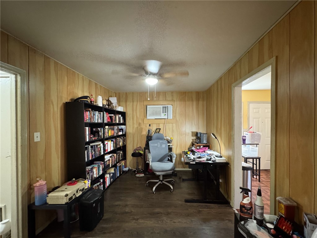 769 W Cornelia, Corpus Christi, TX, 78408 | 459868 | Realty Texas LLC