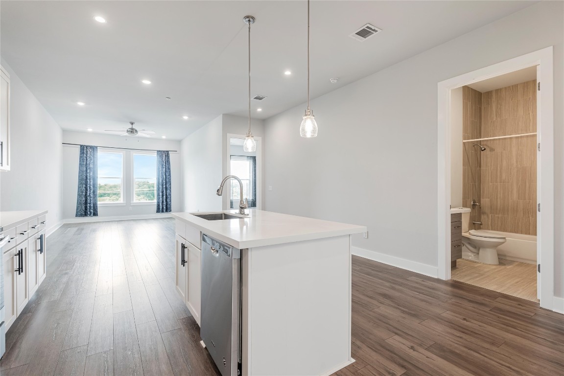 4507 E Martin Luther King Jr Boulevard 122 , Austin, TX, 78721 | 5010992 | Realty Texas LLC