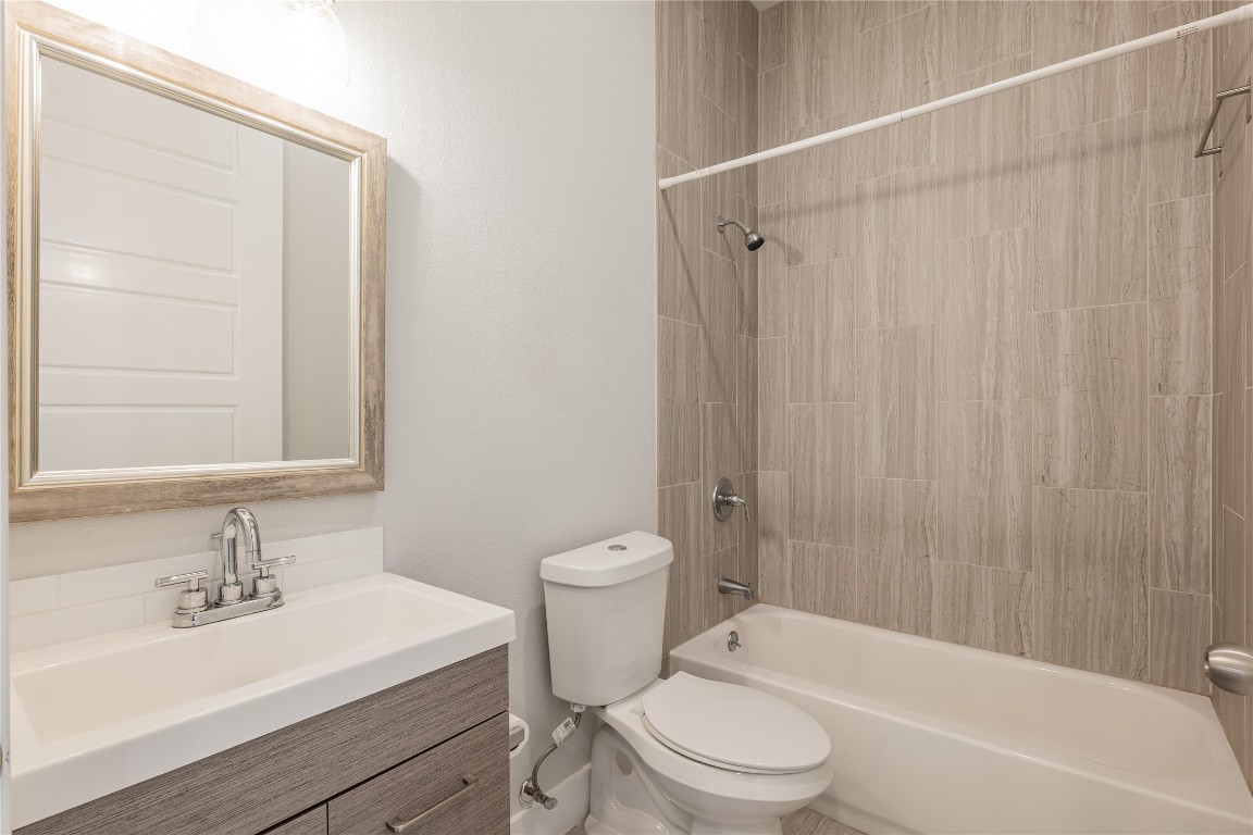 4507 E Martin Luther King Jr Boulevard 122 , Austin, TX, 78721 | 5010992 | Realty Texas LLC
