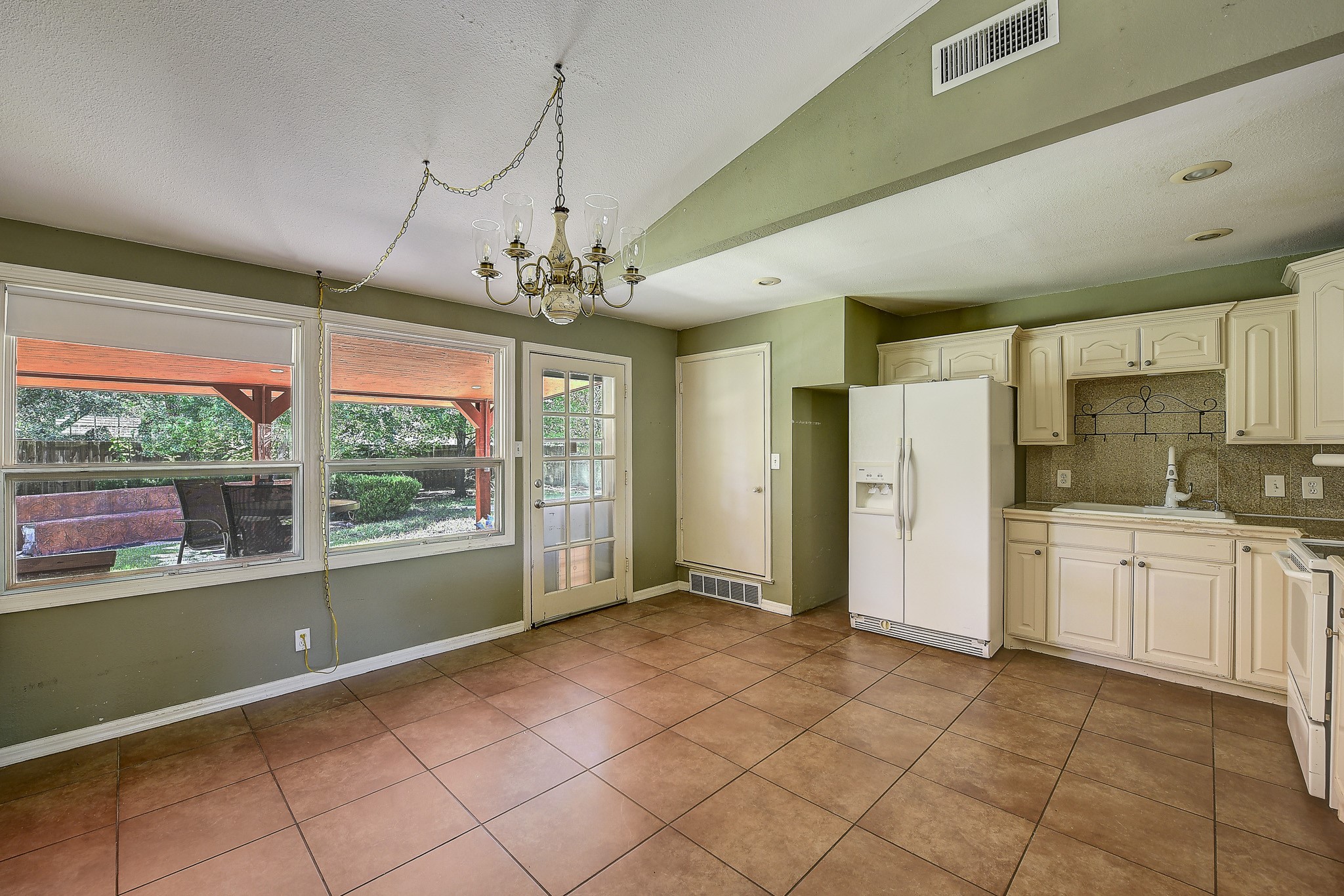 13350 Castleton Drive , Farmers Branch, TX, 75234 | 20953588 | Realty Texas LLC