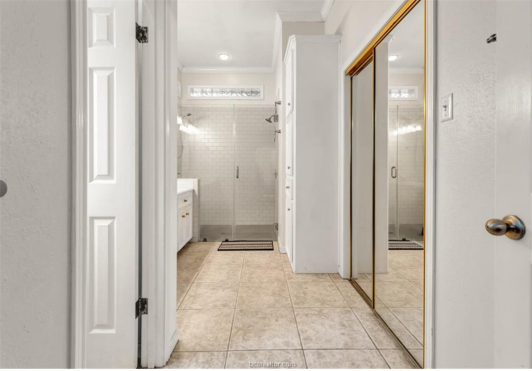 4601 Valley Brook Circle , College Station, TX, 77845 | 25006416 | Realty Texas LLC