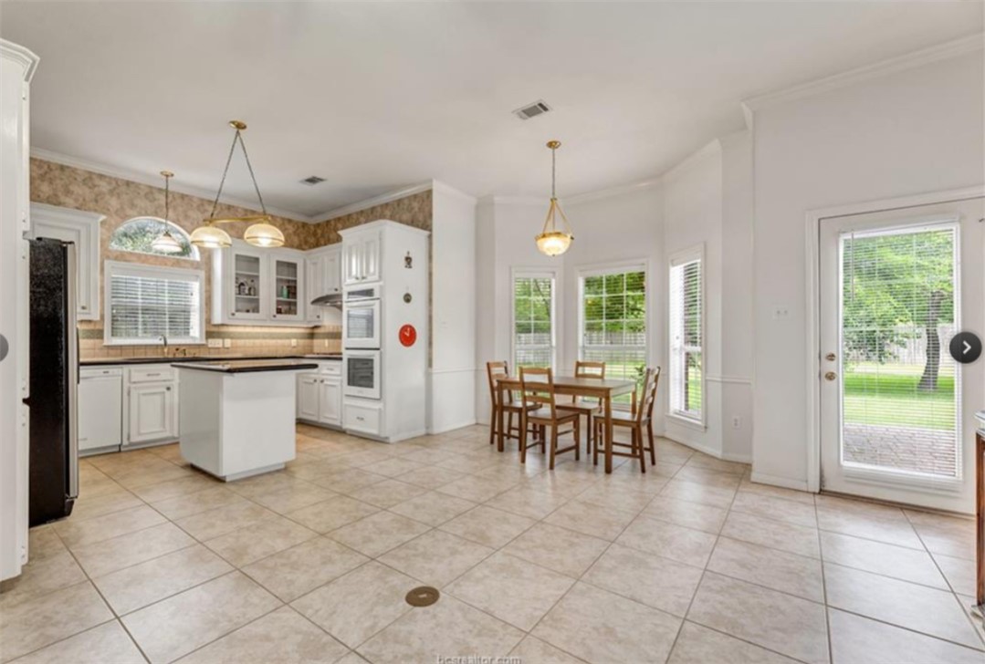 4601 Valley Brook Circle , College Station, TX, 77845 | 25006416 | Realty Texas LLC