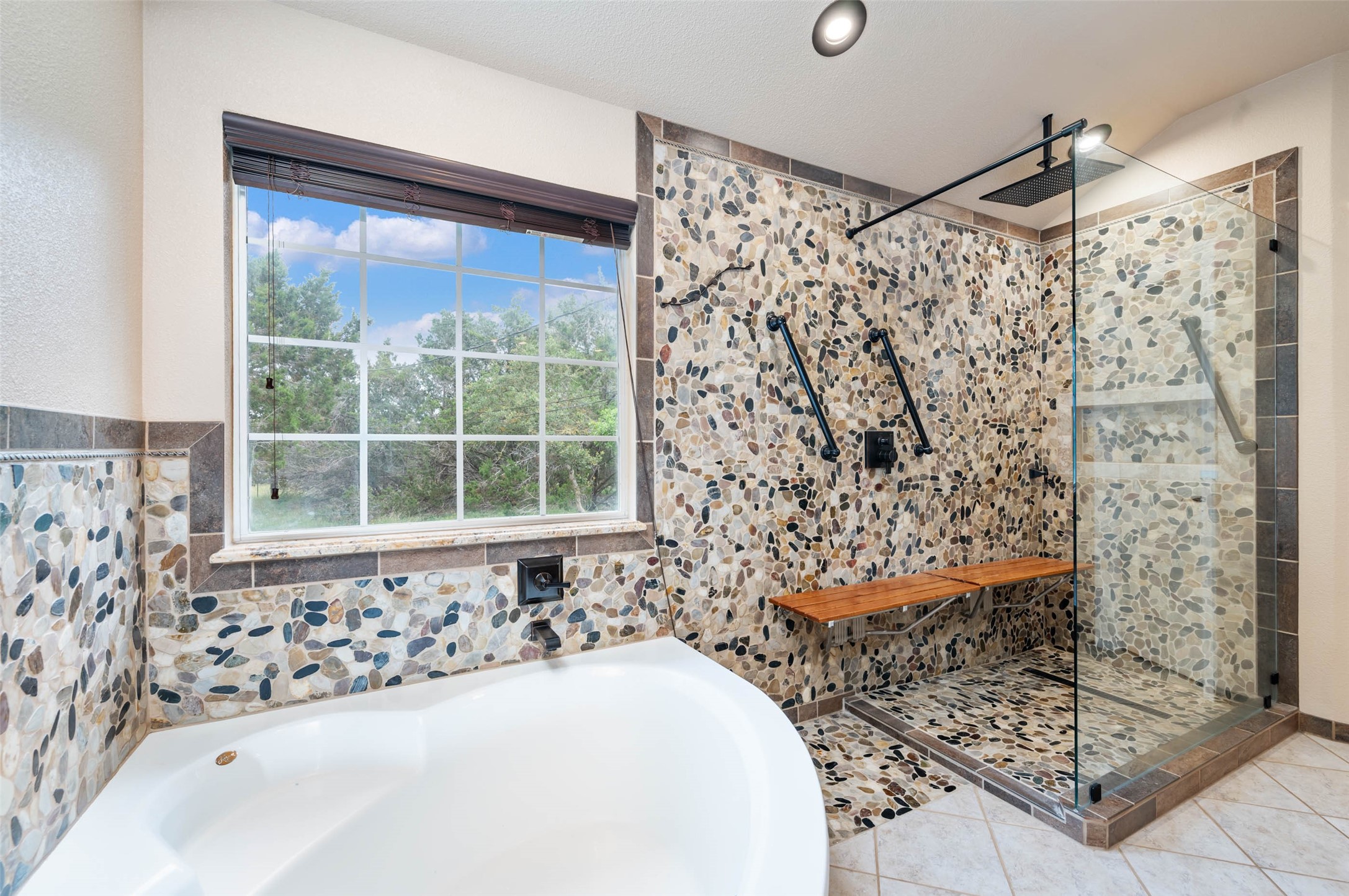 161 N Stallion Estates Drive , Spring Branch, TX, 78070 | 23612474 | Realty Texas LLC