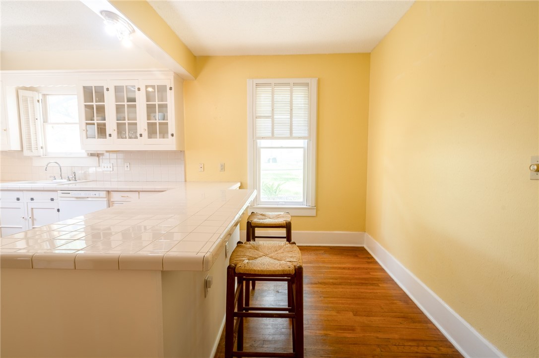 1107 N Adams Street, Beeville, TX, 78102 | 459905 | Realty Texas LLC