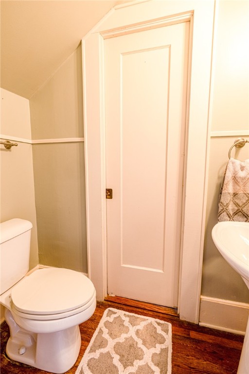 1107 N Adams Street, Beeville, TX, 78102 | 459905 | Realty Texas LLC