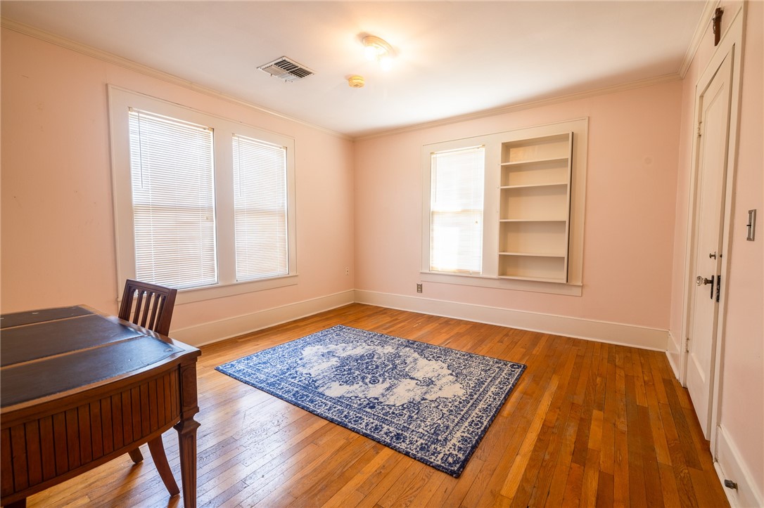 1107 N Adams Street, Beeville, TX, 78102 | 459905 | Realty Texas LLC