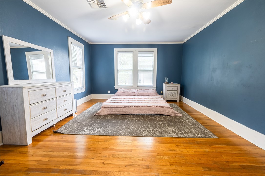 1107 N Adams Street, Beeville, TX, 78102 | 459905 | Realty Texas LLC