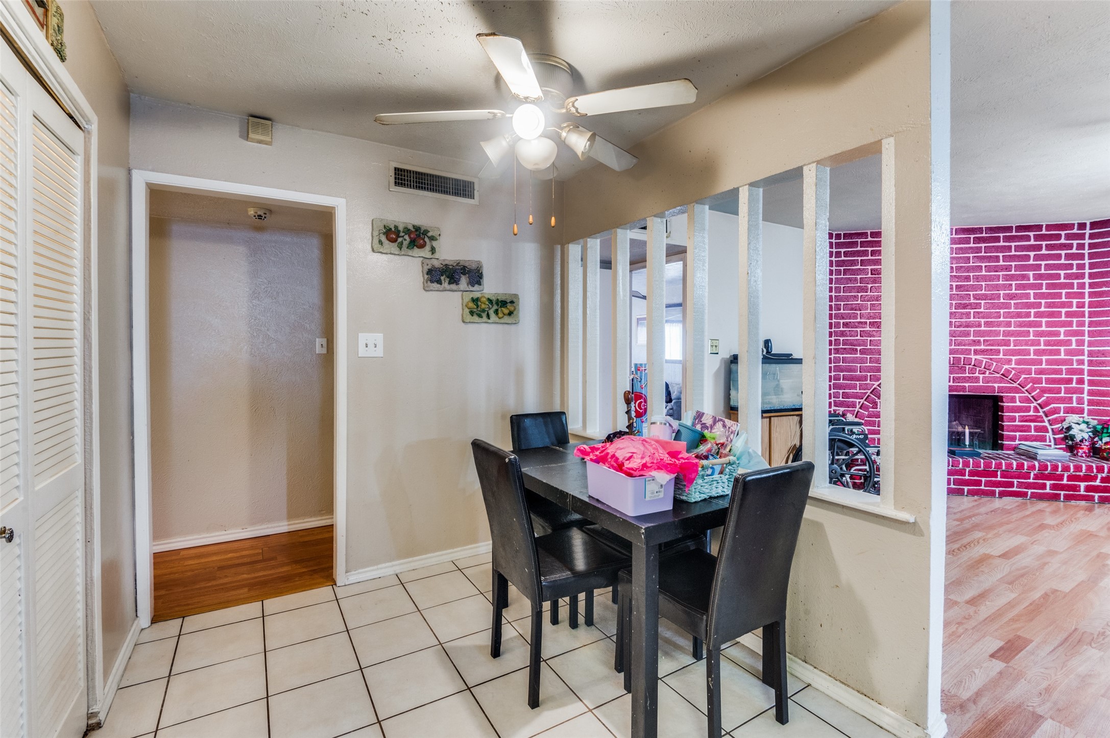 6900 Sandybrook Drive , Fort Worth, TX, 76120 | 20954059 | Realty Texas LLC