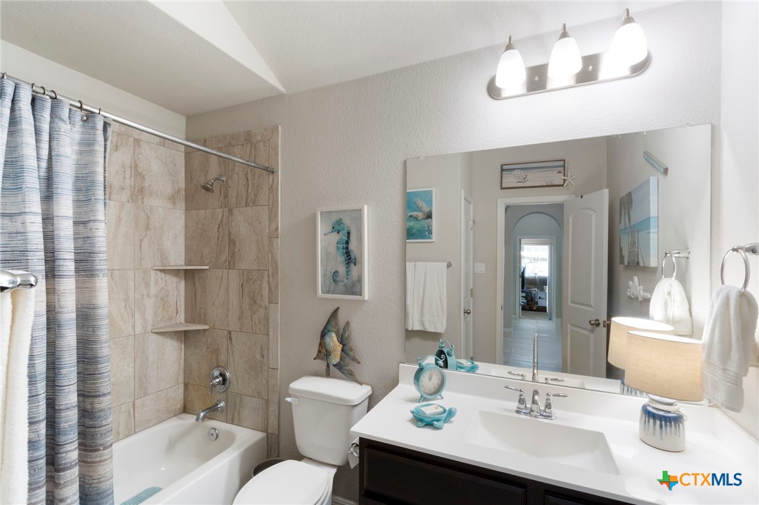521 Kirkhill Street , Hutto, TX, 78634 | 581290 | Realty Texas LLC