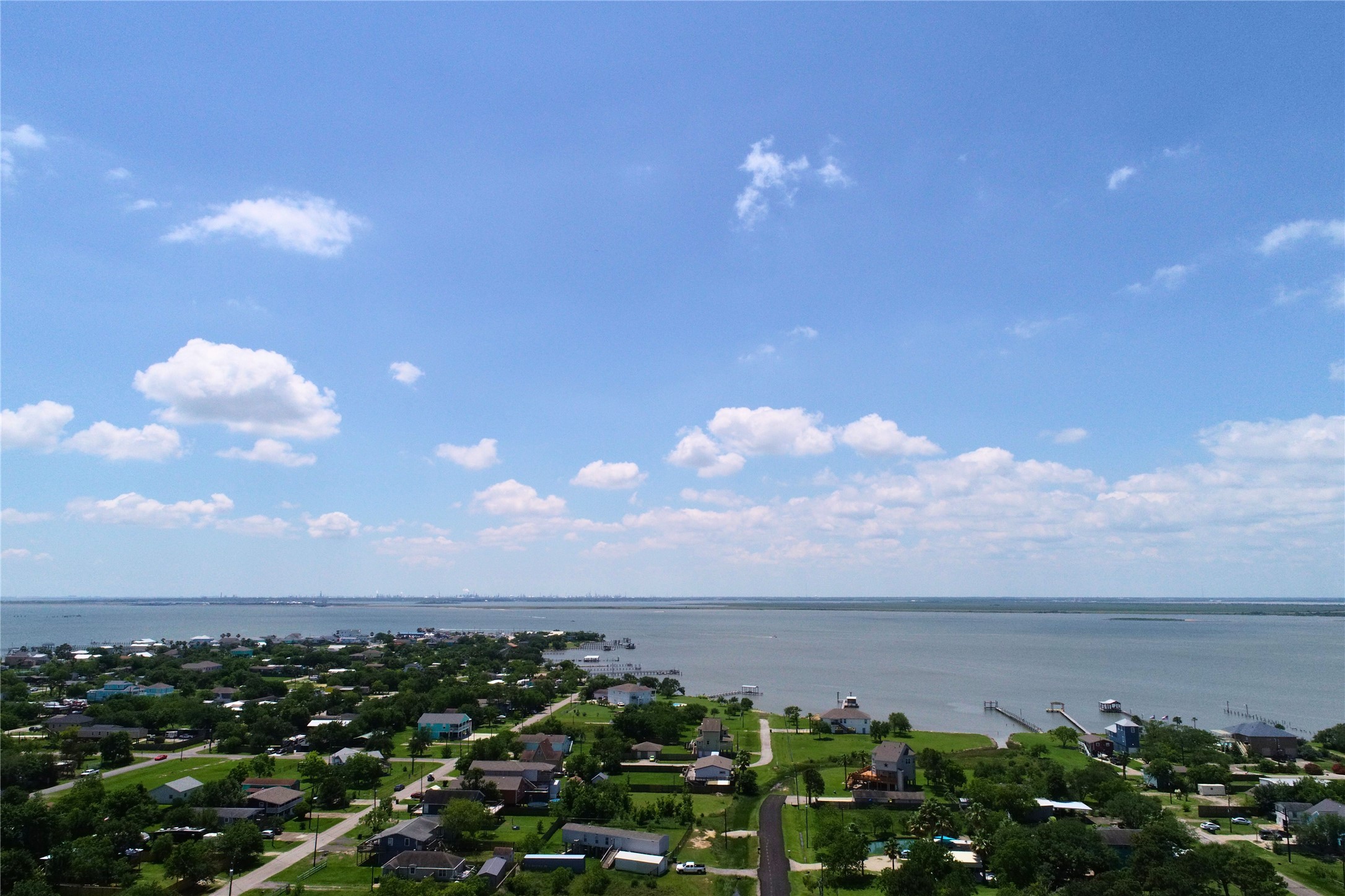 921 13th Street, San Leon, TX, 77539 | 55343965 | Realty Texas LLC