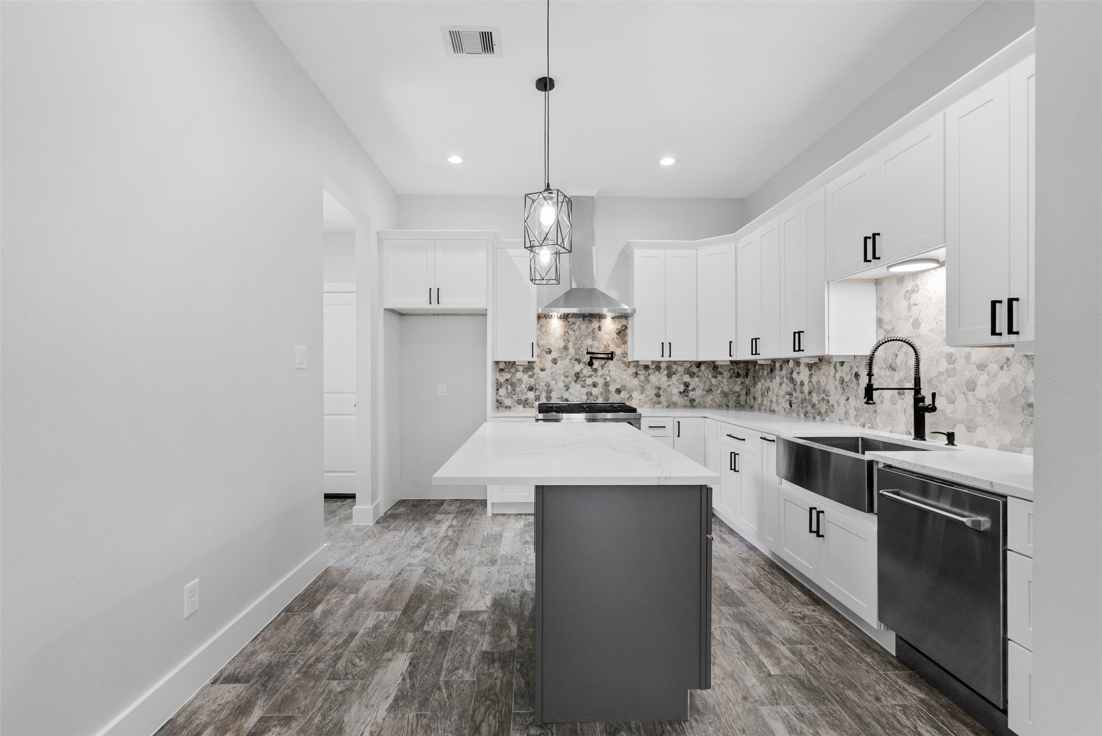 6613 Avenue O , Houston, TX, 77011 | 41386488 | Realty Texas LLC