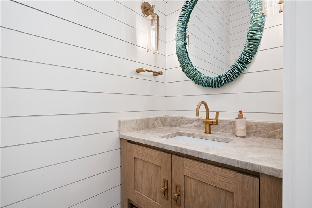 106 Bismarck , Rockport, TX, 78382 | 459870 | Realty Texas LLC