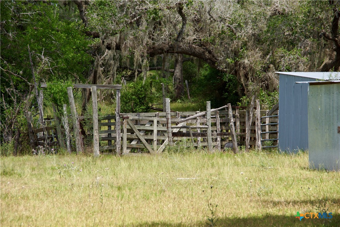 000 Zengerle Rd Tract 11, Thomaston, TX, 77954 | 581880 | Realty Texas LLC