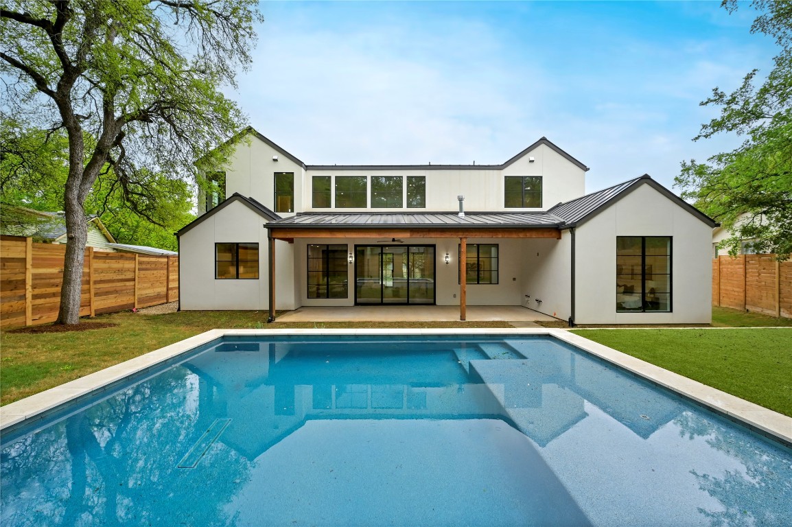 2635 Barton Hills Drive , Austin, TX, 78704 | 6570297 | Realty Texas LLC