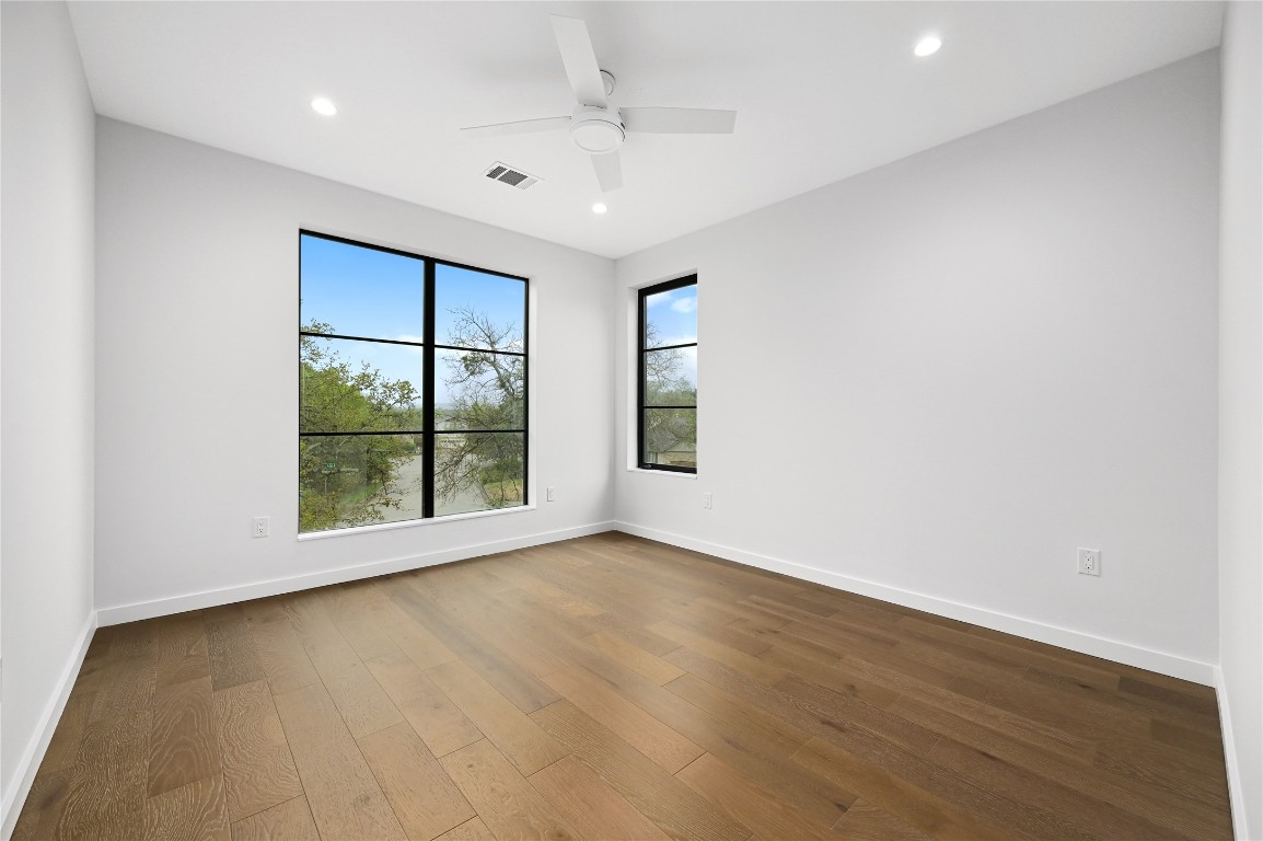 2635 Barton Hills Drive , Austin, TX, 78704 | 6570297 | Realty Texas LLC