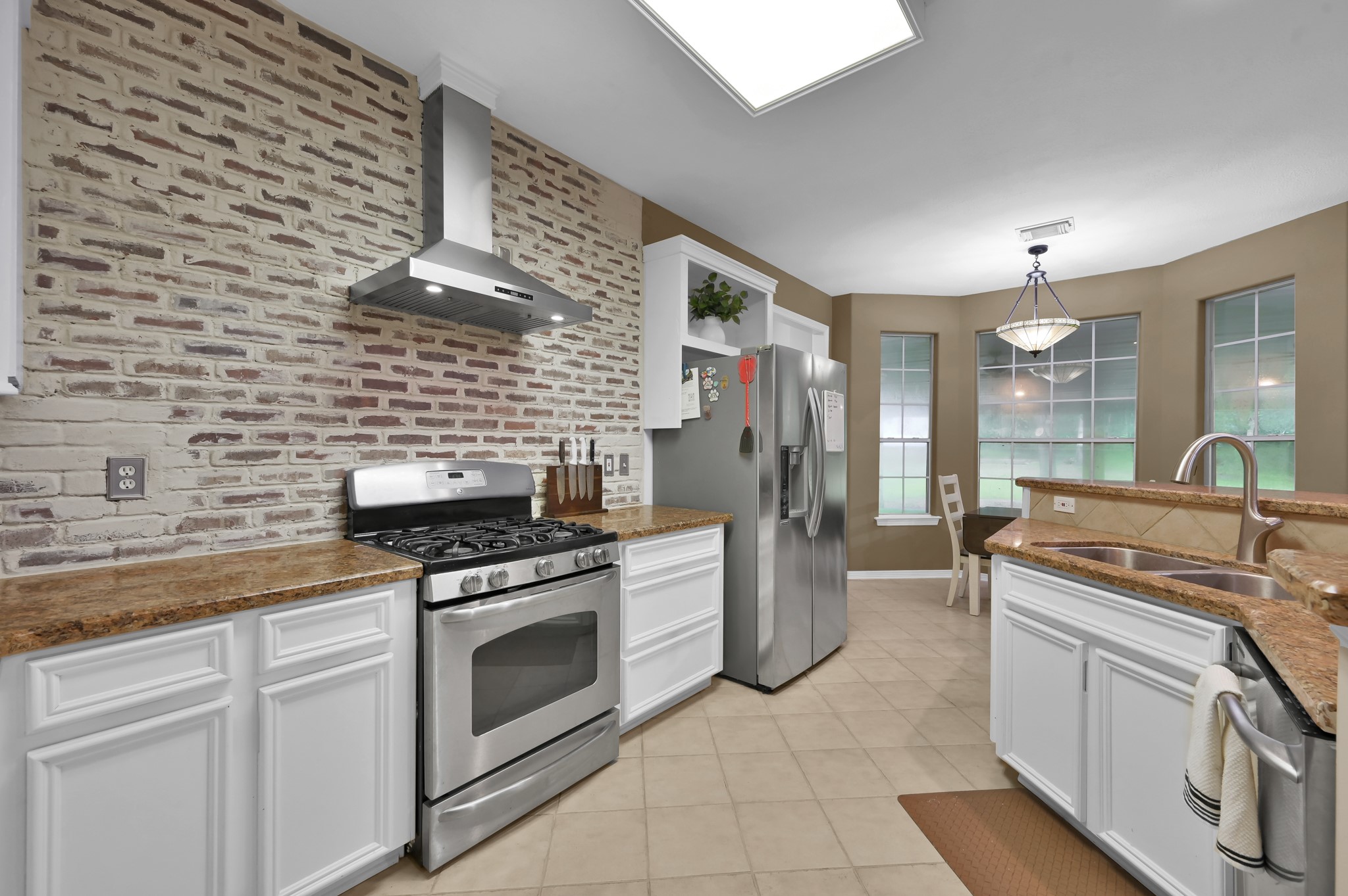 40214 Roundup Road , Magnolia, TX, 77354 | 35564369 | Realty Texas LLC